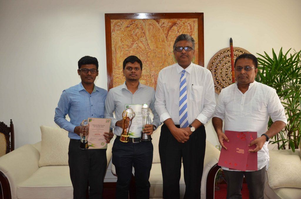 From Left: Mr. Priyankan Kirupaharan, Mr. Dulan Dias, Senior Prof. Sampath Amaratunge (Vice Chancellor, USJP) and Dr. T. G. I. Fernando