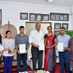 NBQSA 2019 winners and their supervisors met the Vice Chancellor. From Left: Ms. Malshi Senevirathne (Merit Award),  Ms. Madhushi Welikala (Silver Award), Mr. M. D. R. Perera (Senior Lecturer),  Snr. Prof. Sampath Amaratunge (VC), Ms. WMKS Ilmini (Merit Award),  Dr. P. Ravindra S. De Silva (Senior Lecturer), Dr. TGI Fernando (Senior Lecturer)